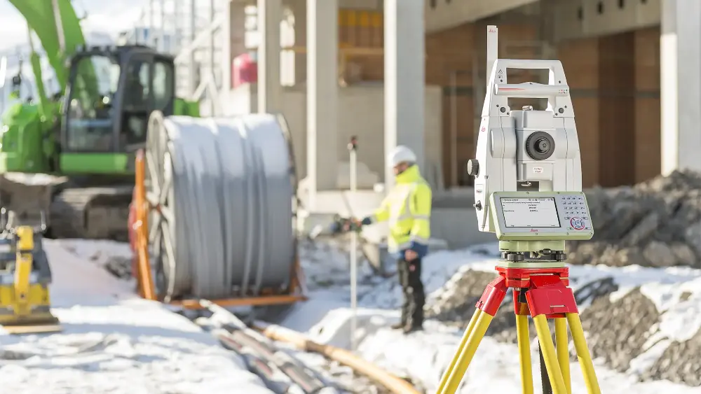 TOPOGRAFIA LEICA GEOSYSTEMS